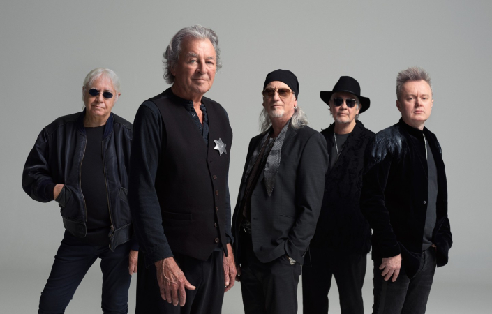 Legendy znovu tasí tvrdé riffy. Deep Purple na Splat! sázejí na syrovou energii, muzikantskou virtuozitu a především chuť hrát. | Foto: Olaf Heine